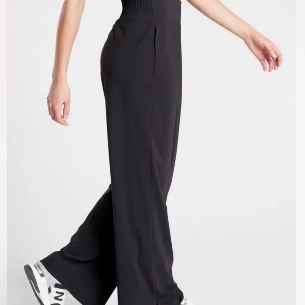 Athleta Cosmic Pants, New with Tags, Black, Medium